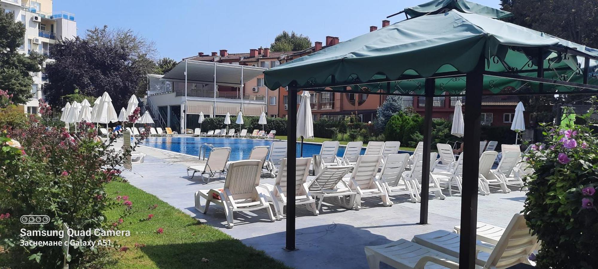 Oazis Cozy Beach Apartment Равда Экстерьер фото