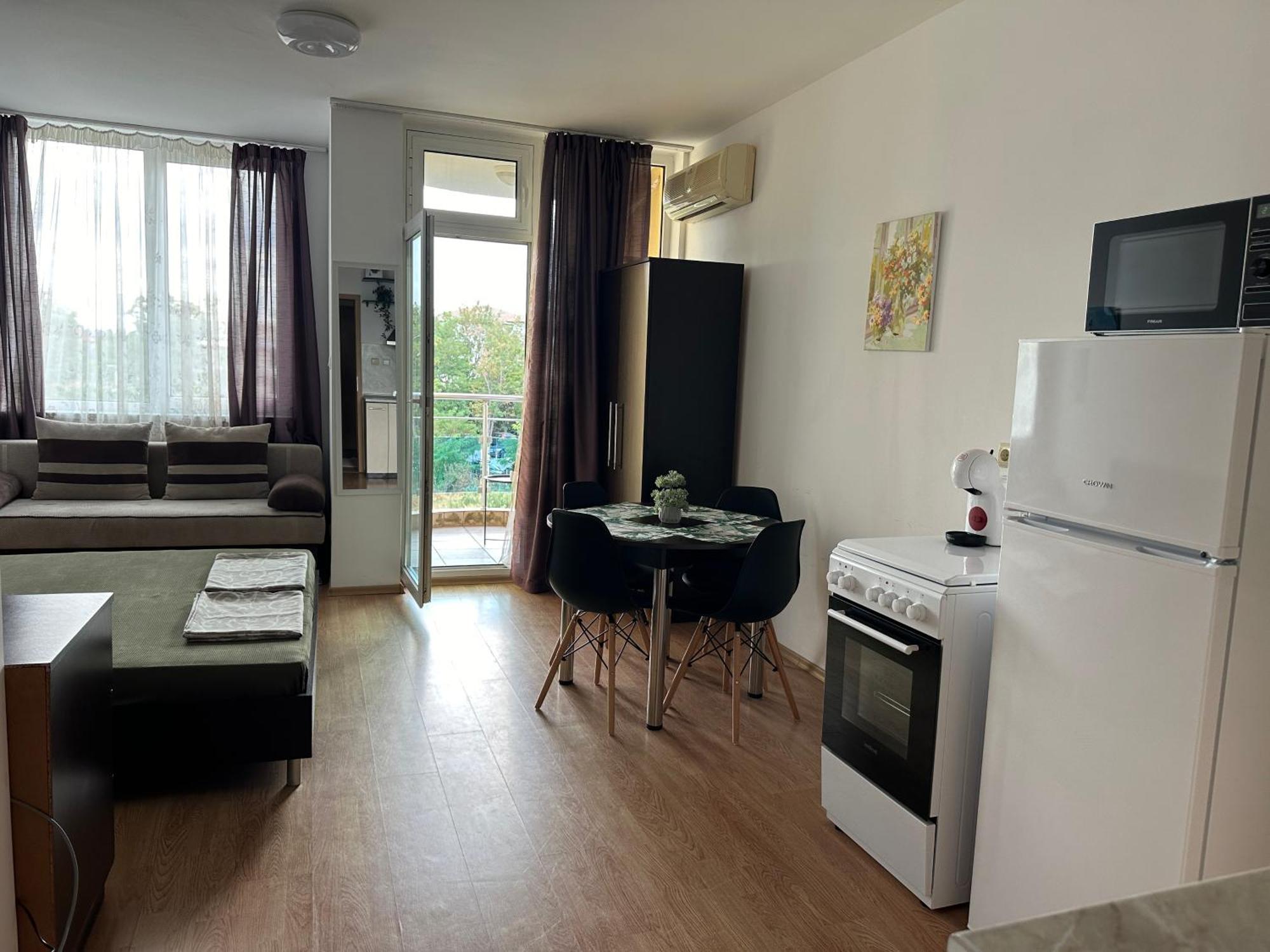 Oazis Cozy Beach Apartment Равда Экстерьер фото