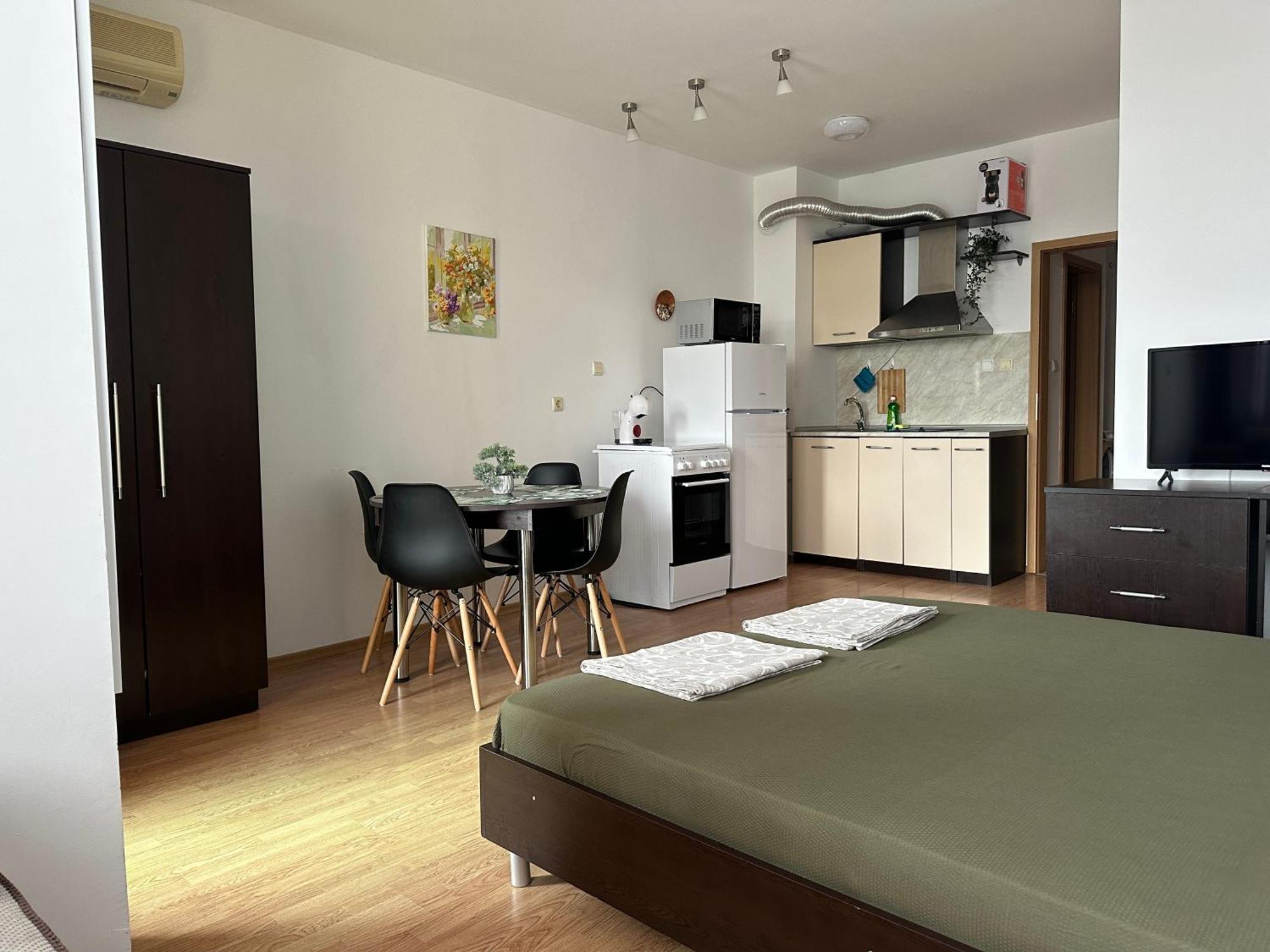 Oazis Cozy Beach Apartment Равда Экстерьер фото